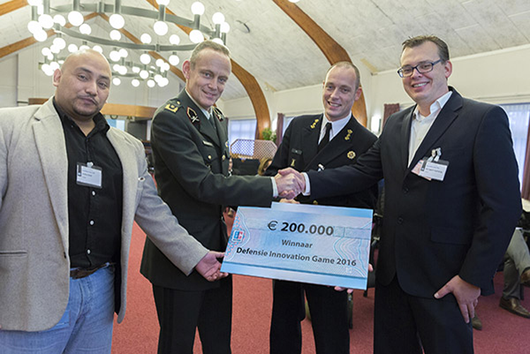 Zwerm drones wint Defensie Innovatie Game