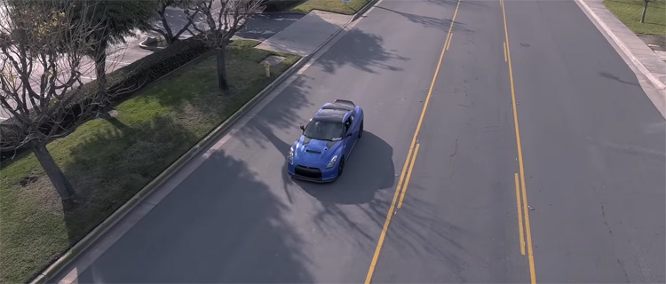 Nissan GTR gefilmd met DJI Phantom 4 drone