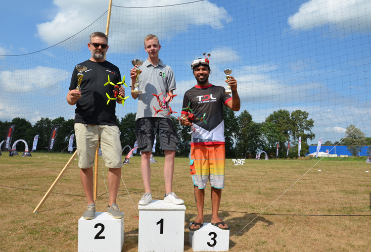 Dennis Mennema wint ranking 4 van NK Drone Race 2018